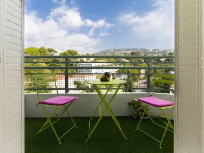 Rental-apartment-in-cannes-cozystay-delages-9