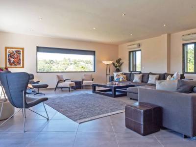 15-Valbonne-Luxury-Rental-Villa-Living-Room-VA1016