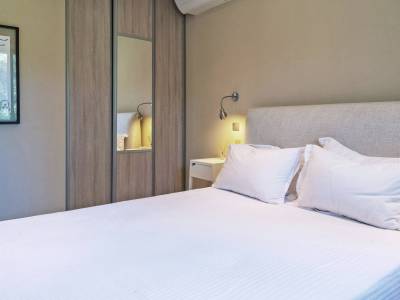 29-Valbonne-Luxury-Rental-Villa-bedroom-VA1016