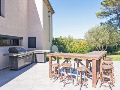 42-Valbonne-Luxury-Rental-Villa-Outdoor-Dining-VA1016